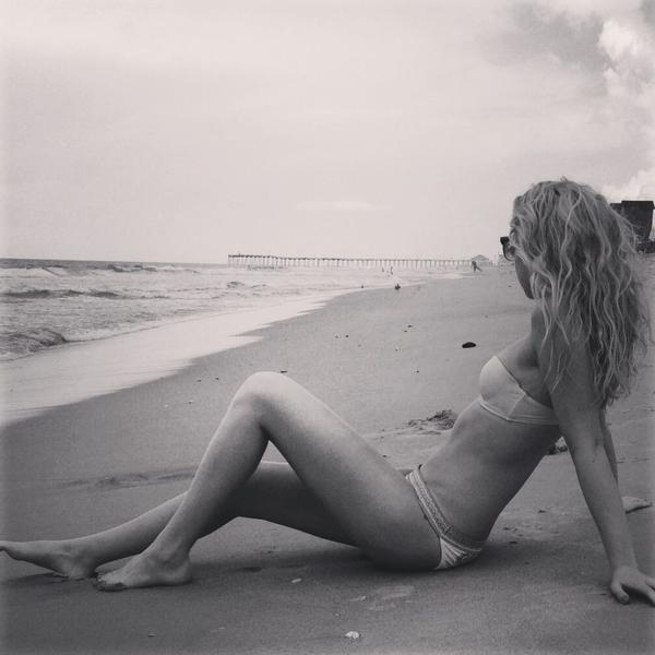 xingganshatan的简单介绍 性感沙滩4修改常衣身型怎么改