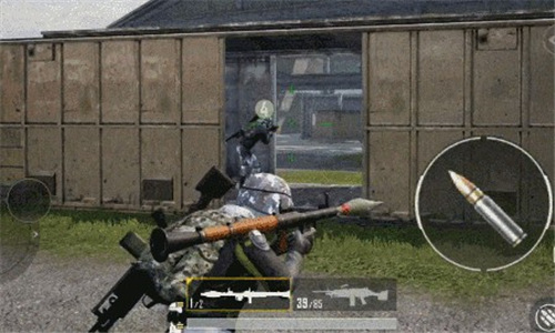 和平精英火箭筒与喷火器哪个好